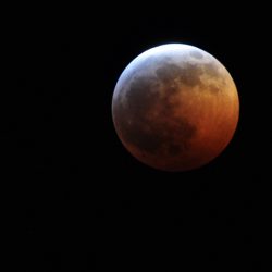 O que esperar do eclipse lunar de 05 de maio de 2023?