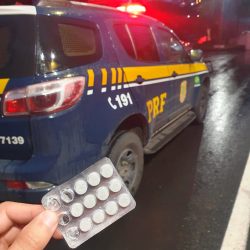 PRF prende caminhoneiro de posse de anfetamina em Bento Gonçalves