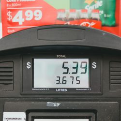 Governo lança canal de denúncias sobre preço de combustíveis