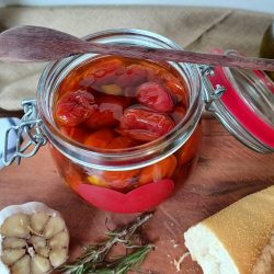 Confit fácil de tomate seco para fazer em casa - baratinho - e comer com pão