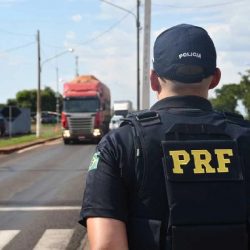 PRF divulga resultados da operação Natal: fiscalizados 6  mil veículos"