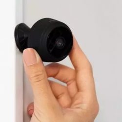 Câmera escondida: confira dicas para detectar o equipamento no ambiente