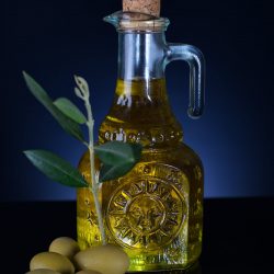 Quais opções saudáveis para substituir o azeite de oliva na cozinha?