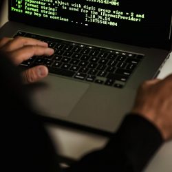 INSS inicia uso de inteligência artificial contra fraudes em benefícios