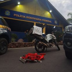 Polícia Rodoviária federal apreende 20 kg de maconha em Faria Lemos