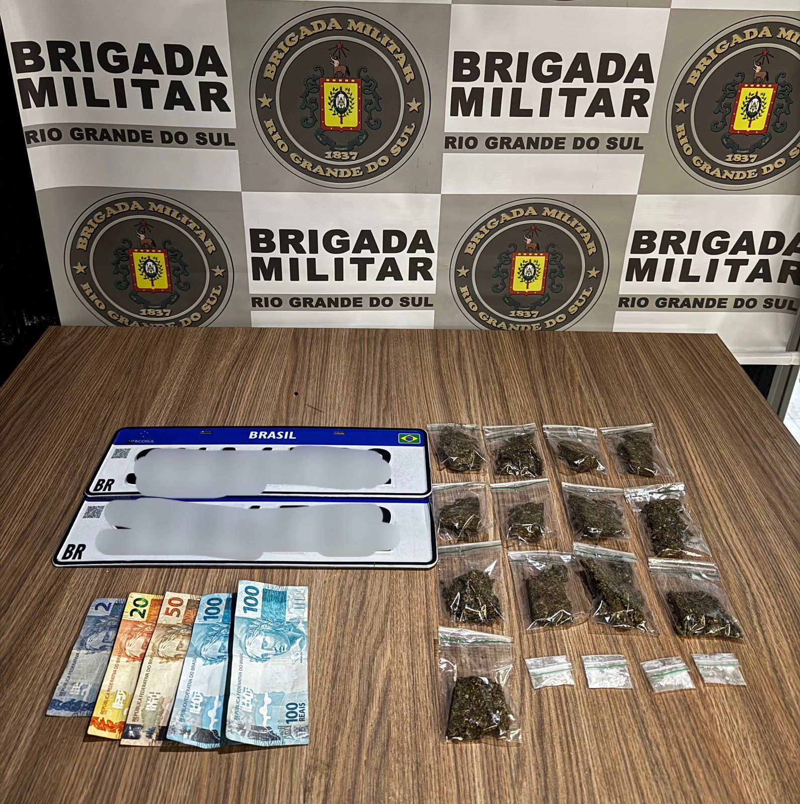 06bd42d8-5e06-401e-93a9-1e3779f2eaf5