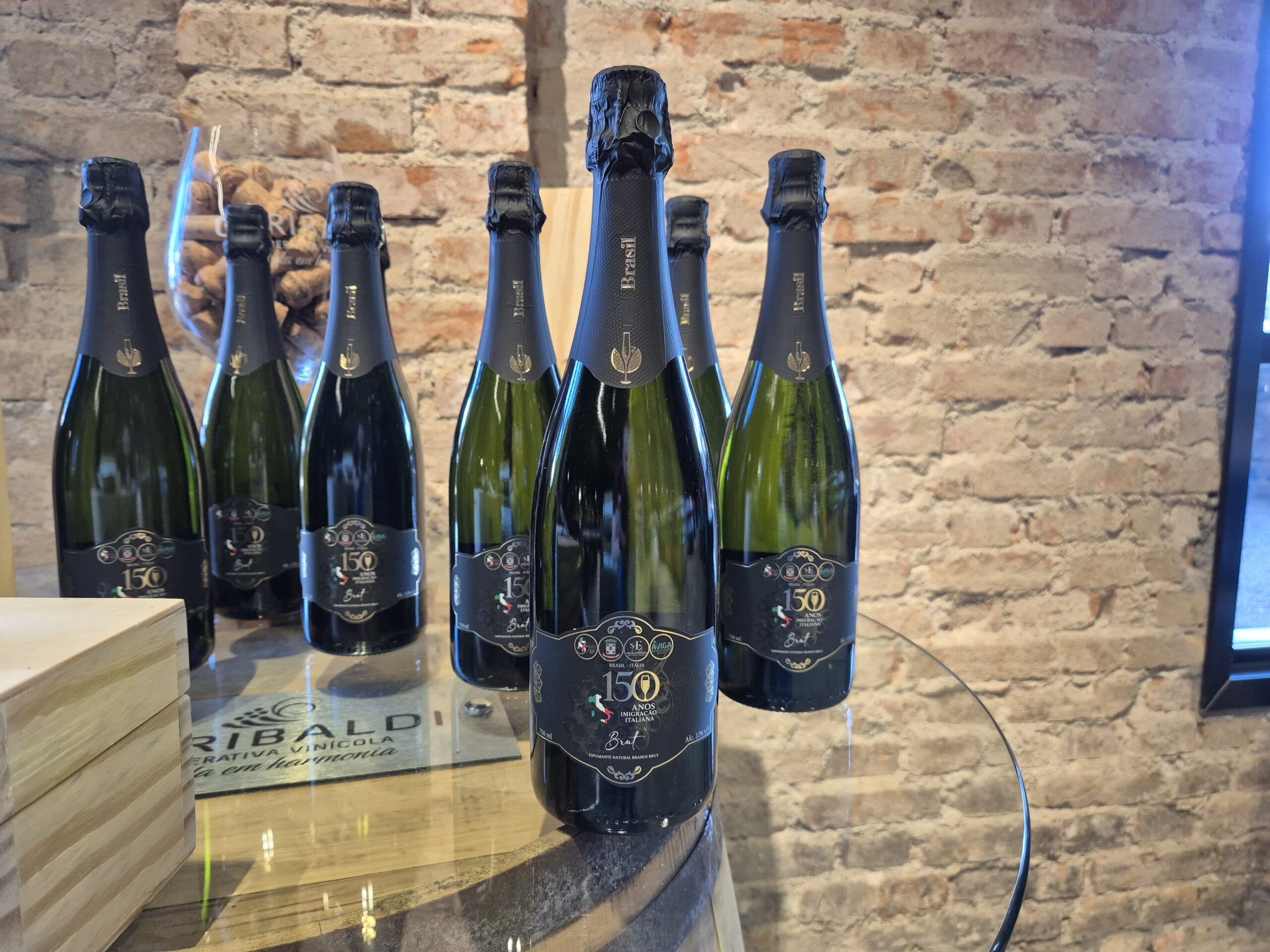 Espumante comemorativo da Cooperativa Vinícola Garibaldi homenageia 150 anos da imigração italiana no RS