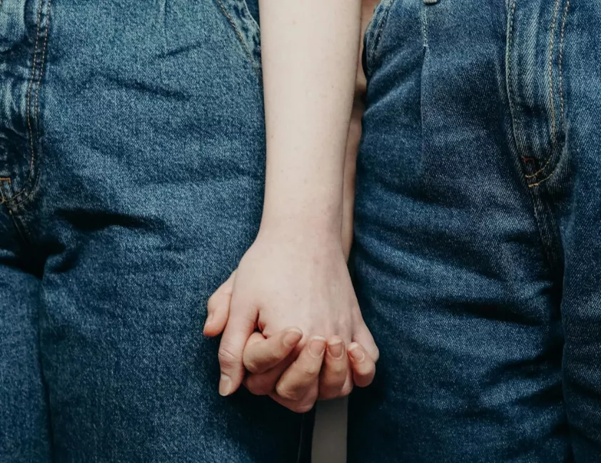 Censo 2022 revela aumento expressivo de casais homoafetivos desde 2013, segundo IBGE e Arpen-Brasil