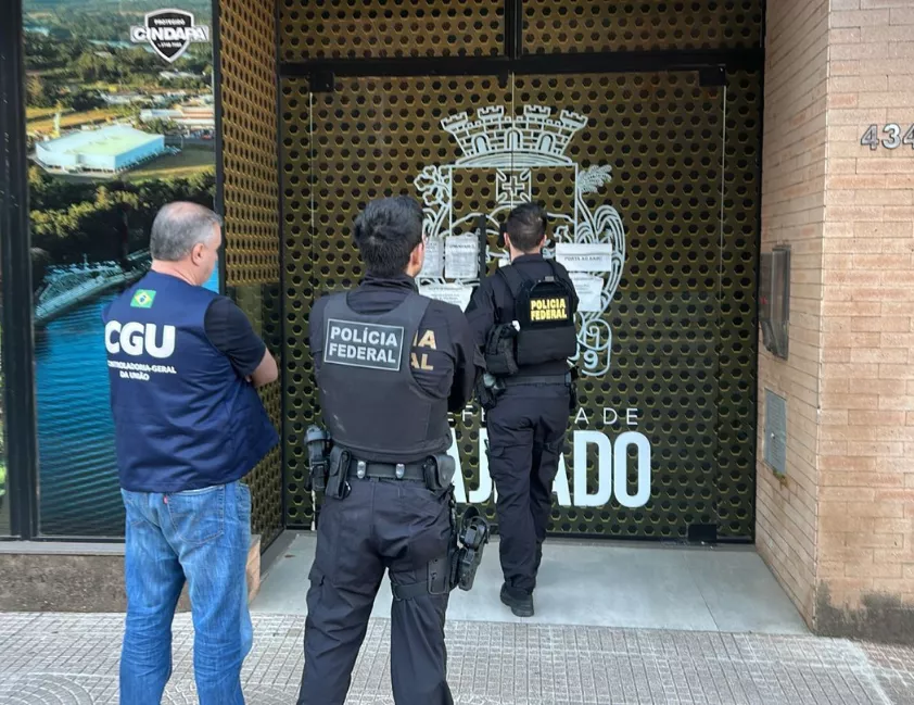 Operação da PF sobre desvios da enchente faz buscas em 9 cidades