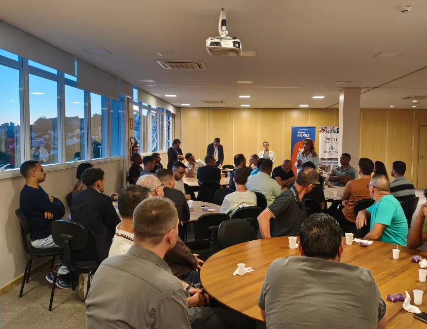 Curso do programa qualifica 23 profissionais e reforça formação técnica para a indústria de Bento Gonçalves.