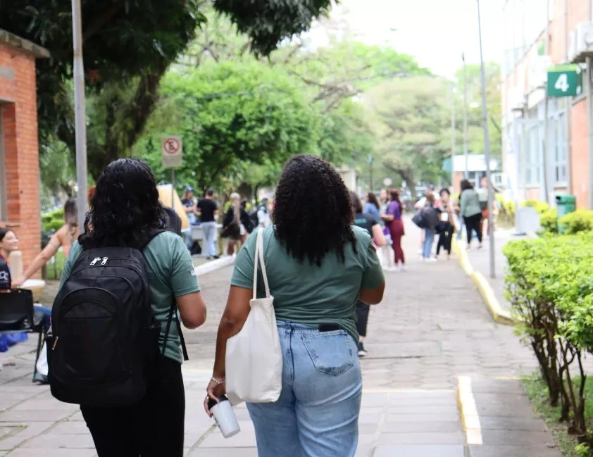 Alunos durante aula na Uergs, que abriu inscrições para cursos de graduação pelo Enem 2025