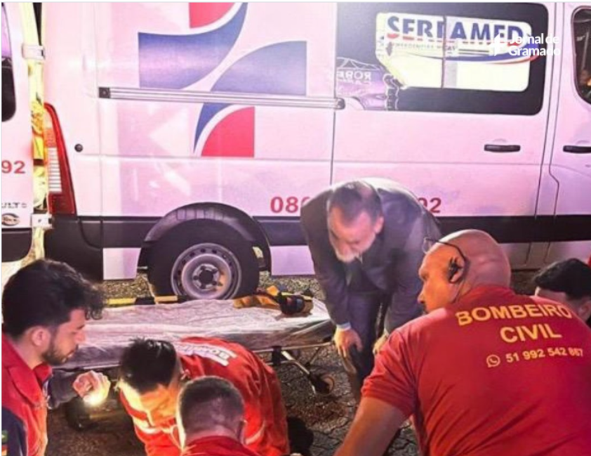 Durante gravação de especial de fim de ano em Gramado, Roberto Carlos sofreu um acidente dirigindo um Cadillac 1960