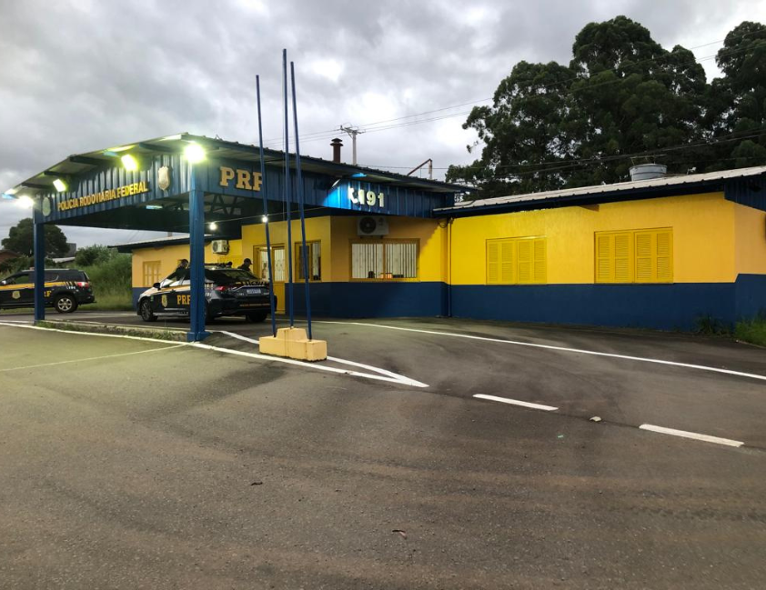 A rapidez dos policiais foi decisiva para salvar do engasgo em uma madrugada de desespero que poderia ter terminado em tragédia.