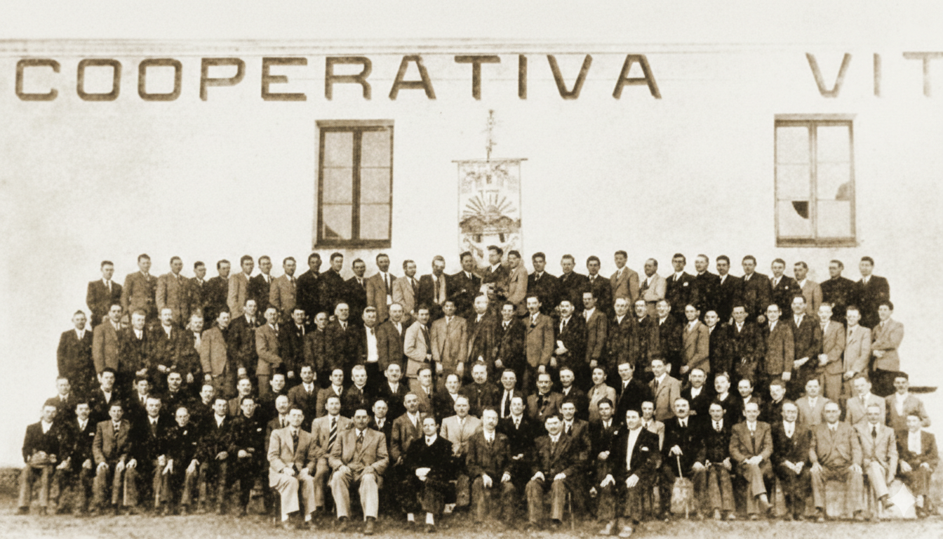 A Cooperativa Vinícola Aurora celebra seus 95 anos de história com uma homenagem simbólica neste sábado, 14 de fevereiro de 2026, na Praça do Bairro Borgo, local onde a cooperativa foi fundada em 1931