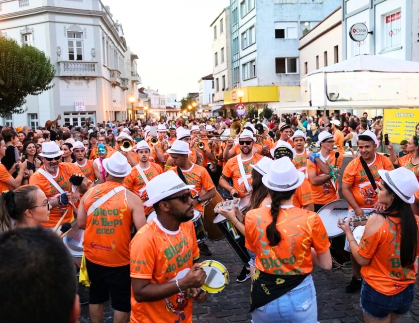 Garibaldi promove Carnaval Retrô com cortejo e show gratuito no Centro Histórico