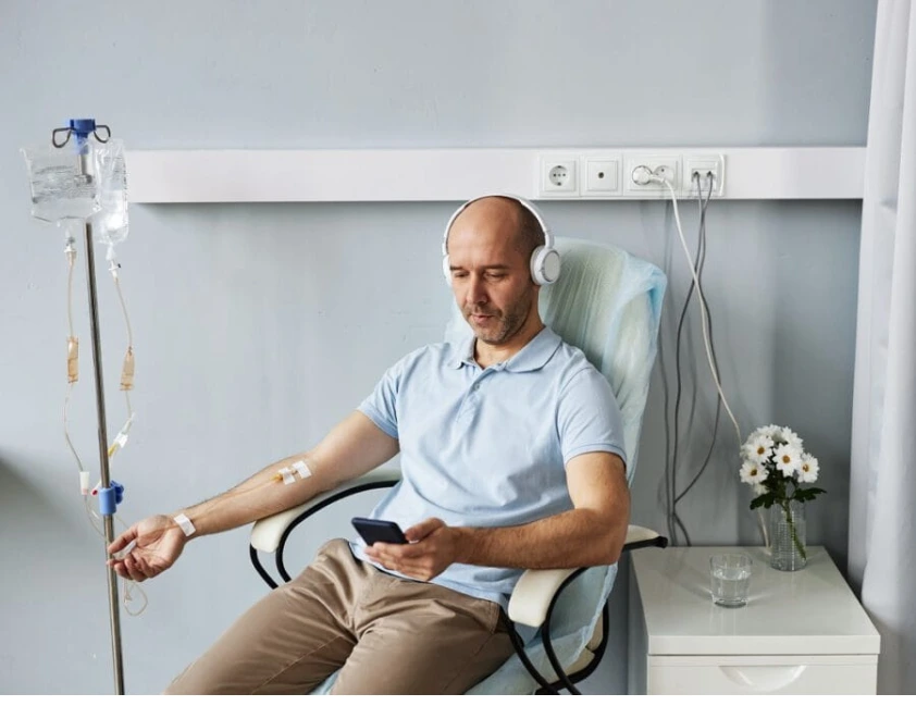 Após 29 meses de acompanhamento de 210 pacientes com câncer de pulmão, o risco de progressão da doença caiu cerca de 60%.