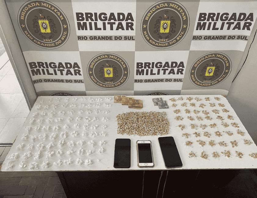 BM prende homem com mais de 1,9 mil porções de drogas