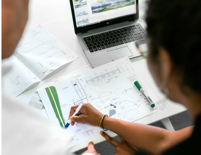 A escassez de engenheiros civis, elétricos e especialistas em planejamento pode limitar a execução de projetos de infraestrutura nos próximos anos,