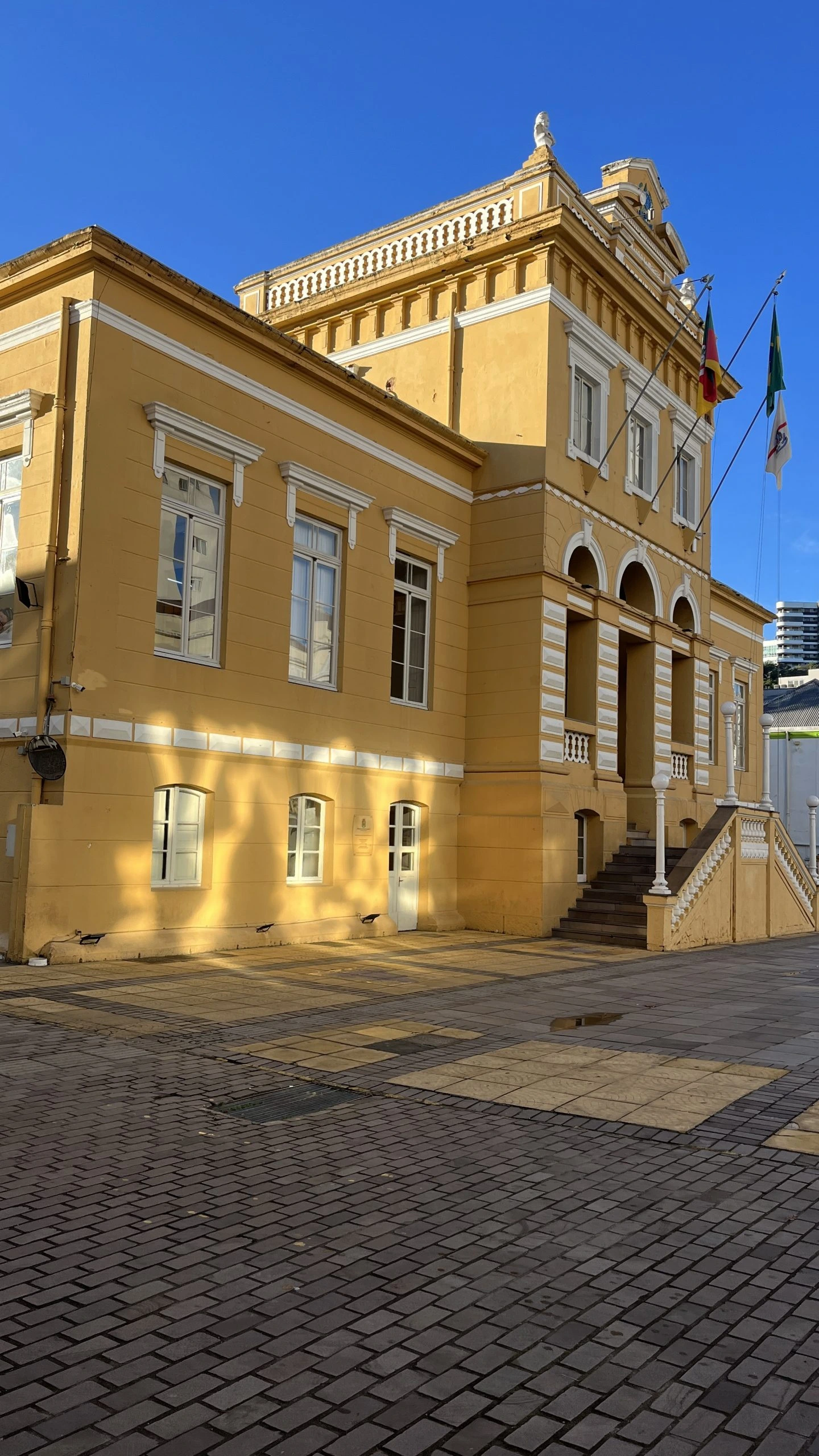 Sindiserp critica projeto da Prefeitura de Bento para contratação emergencial de 500 servidores