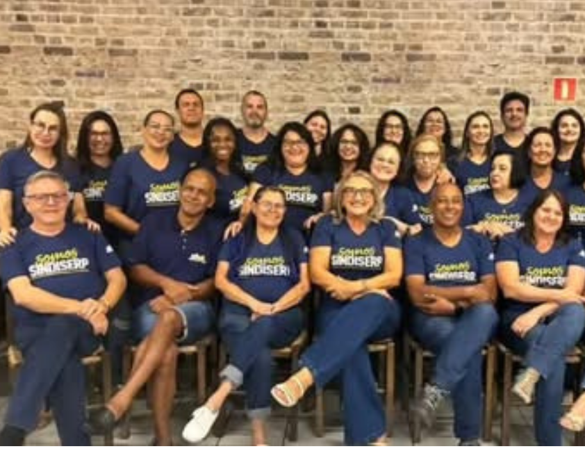 Sindiserp empossa nova diretoria liderada por Neilene Lunelli e reforça união dos servidores públicos municipais.