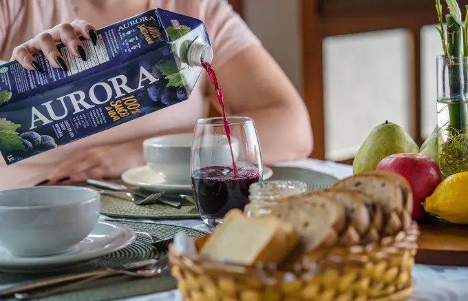 Aurora conquista 9 medalhas e lidera 1º Concurso do Suco de Uva Brasileiro