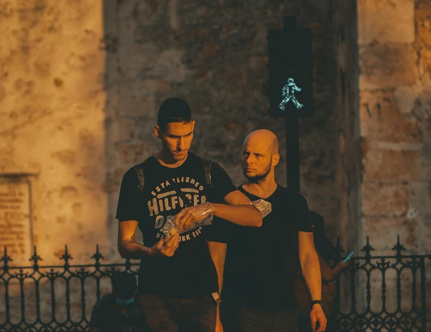 Brasil tem 95 homens para cada 100 mulheres, aponta IBGE