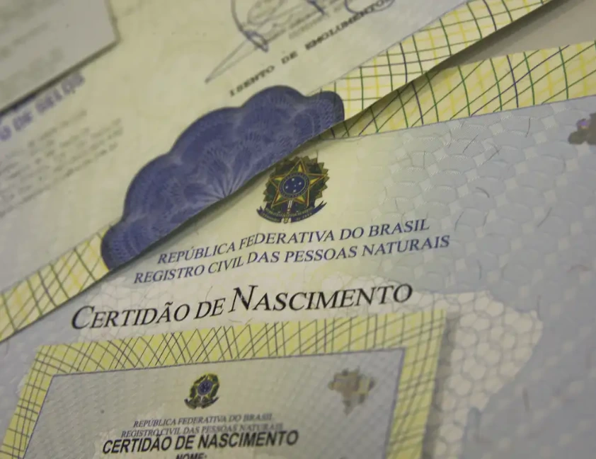 Cartórios de todo o Brasil fazem mutirão de registro civil esta semana