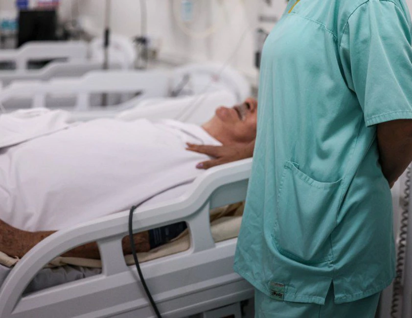 Lei amplia direitos na saúde e impõe novas regras a hospitais e planos