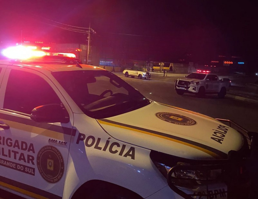 Homem é perseguido e morto a tiros no bairro Zatt