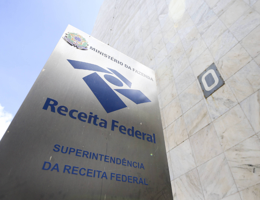 IR 2026: prazo para débito automático termina neste domingo (10)