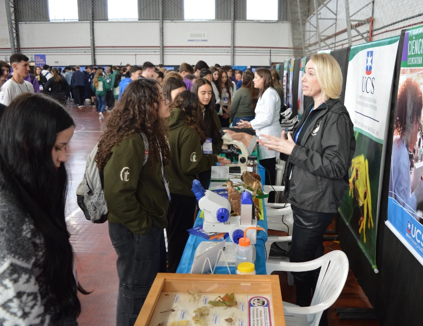 Mais de 900 estudantes conhecerão profissões e cursos na UCS