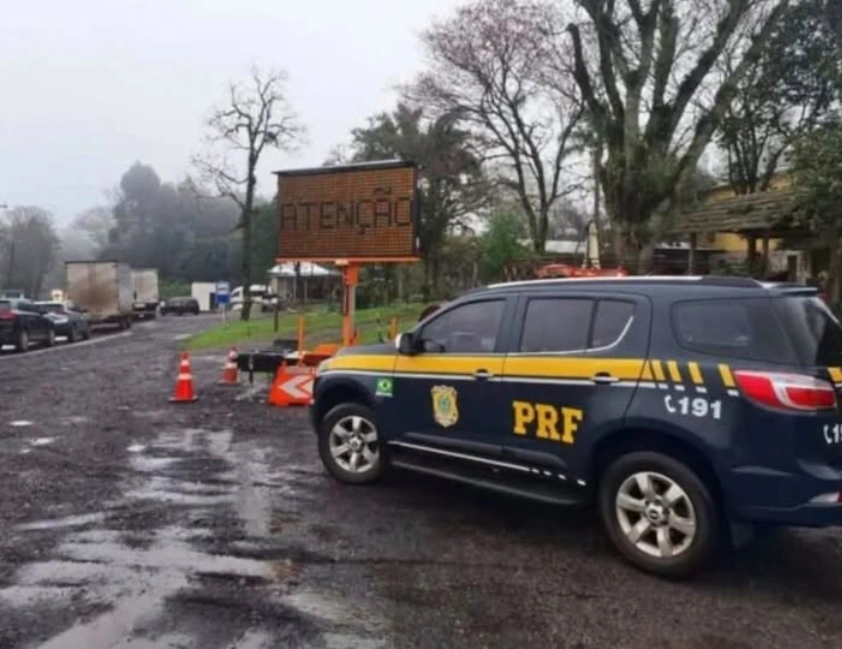 BR-470 é totalmente bloqueada entre Bento Gonçalves e Veranópolis