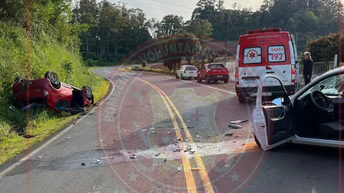 Dois carros colidem e deixam feridos na estrada entre Garibaldi e Coronel Pilar