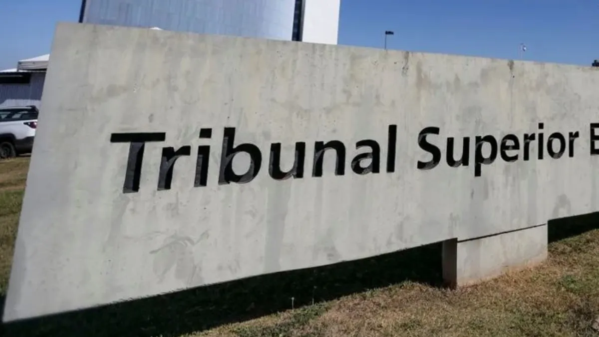 Decisão sobre horário de votação abre caminho para contestação judicial